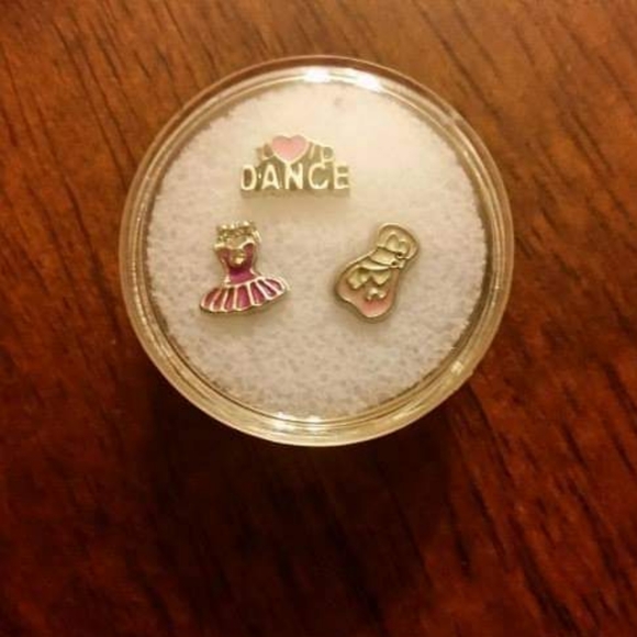 Locket with Floating Charms - Picture 10 of 14